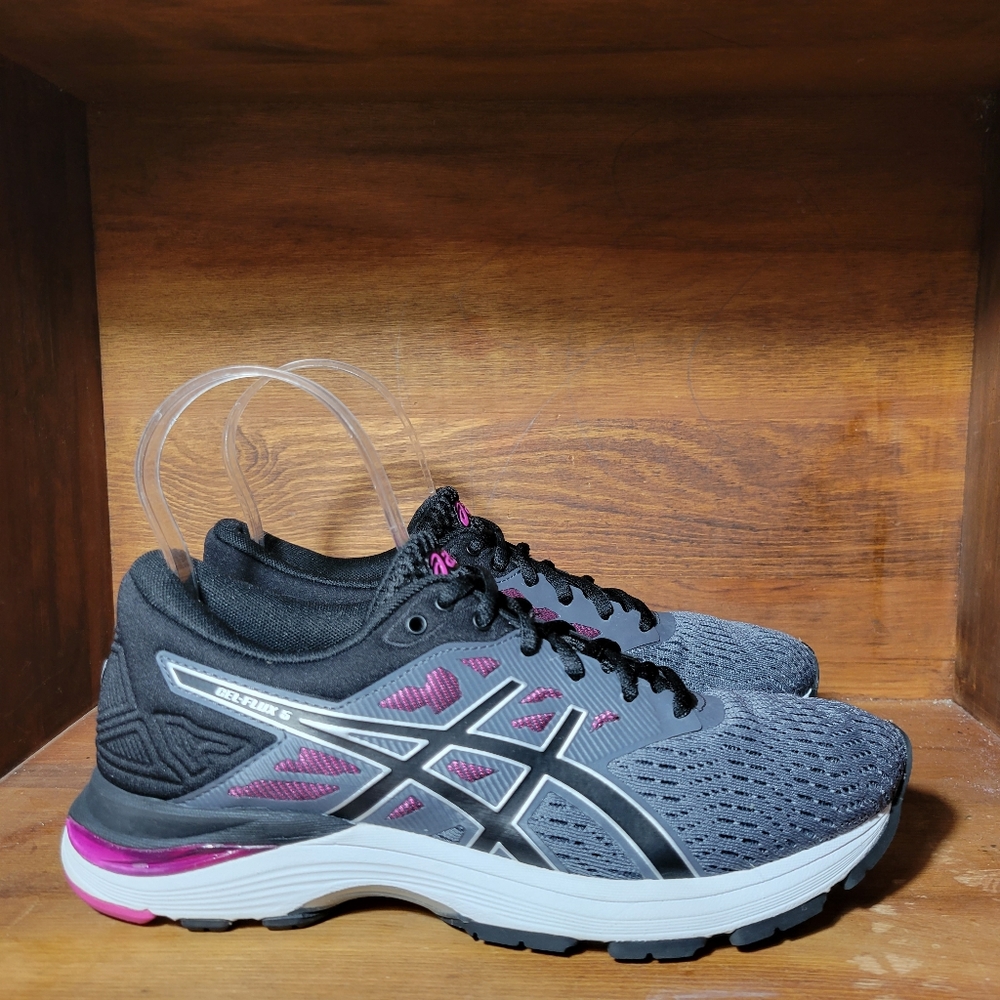 Asics Gel-Flux 5 Athletic Sneaker 6.5